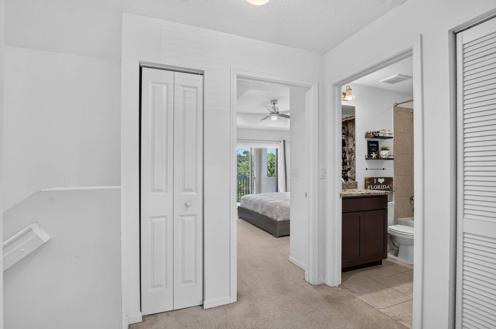 357 NW 36th Avenue, Pompano Beach, FL 33069 Upstairs landing.