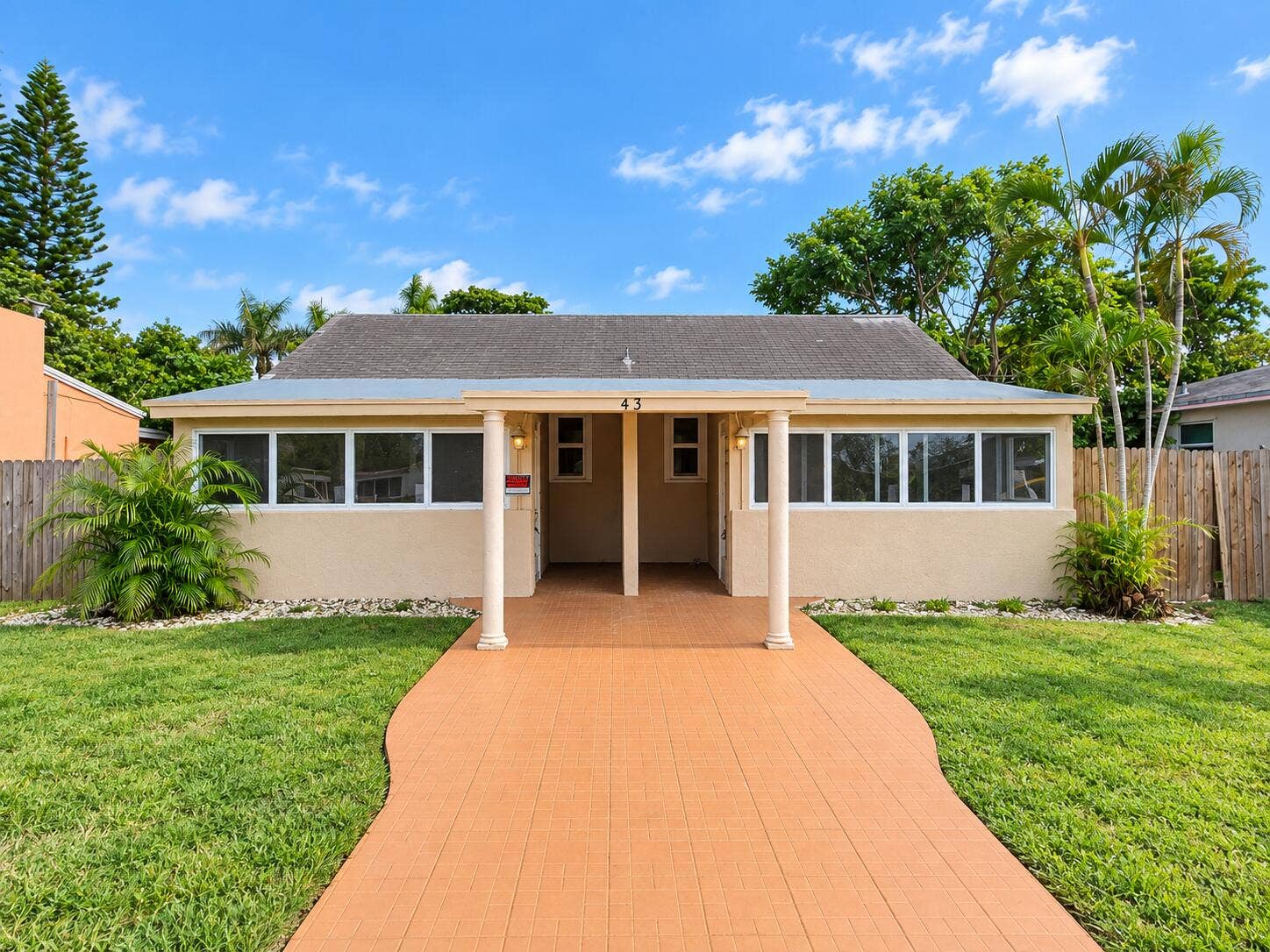 43 SW 11TH Street Unit W