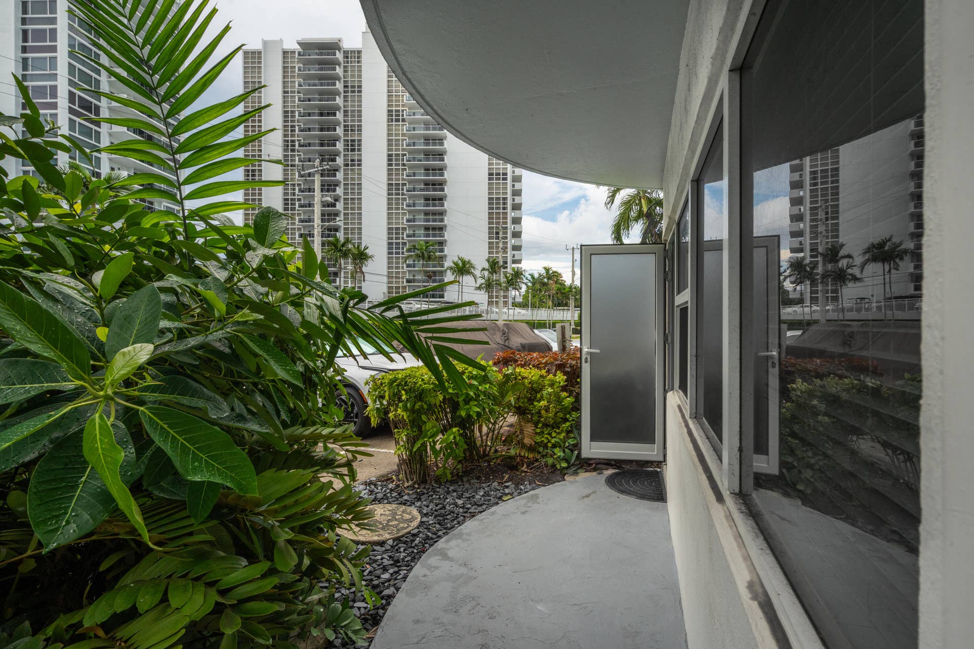 3250 NE 28TH Street, #102, Fort Lauderdale, Fort Lauderdale, FL 33308 DSC06139