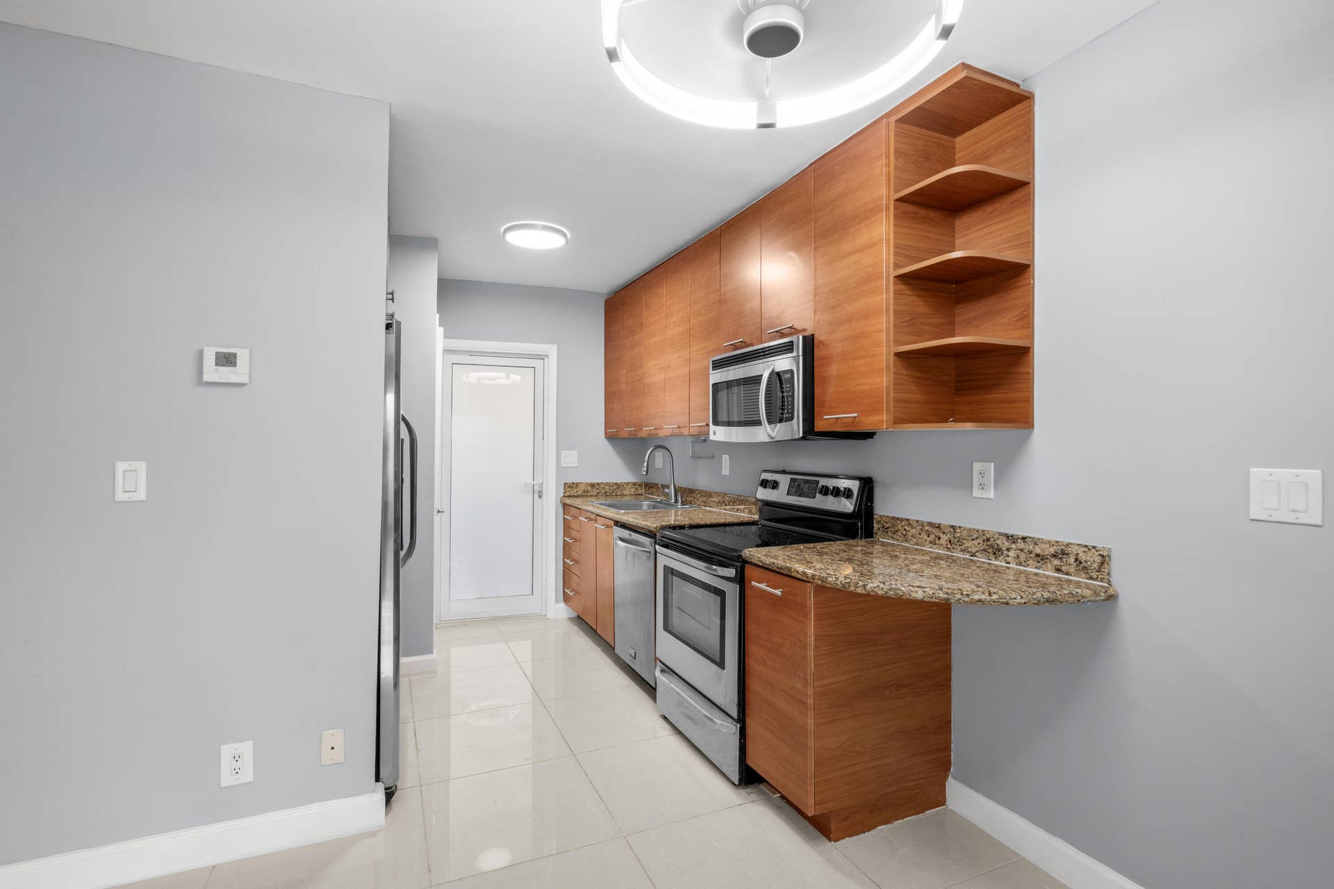 3250 NE 28TH Street, #102, Fort Lauderdale, Fort Lauderdale, FL 33308 DSC06057