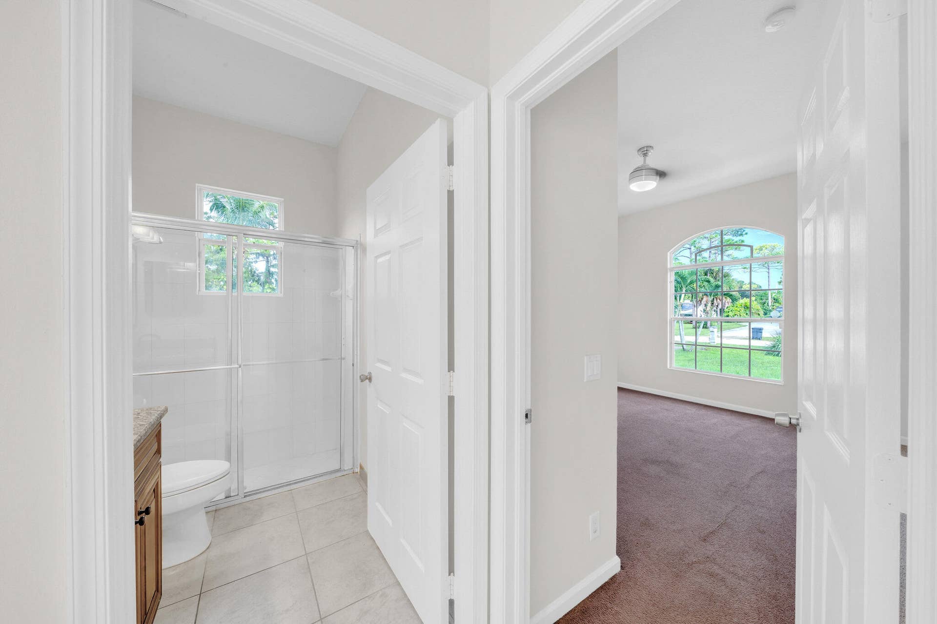 16785 81st Lane N, Loxahatchee, FL 33470 18 Guest Bathroom (1)