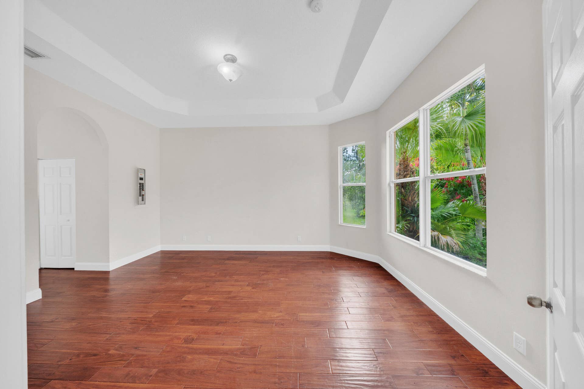 16785 81st Lane N, Loxahatchee, FL 33470 Primary Suite