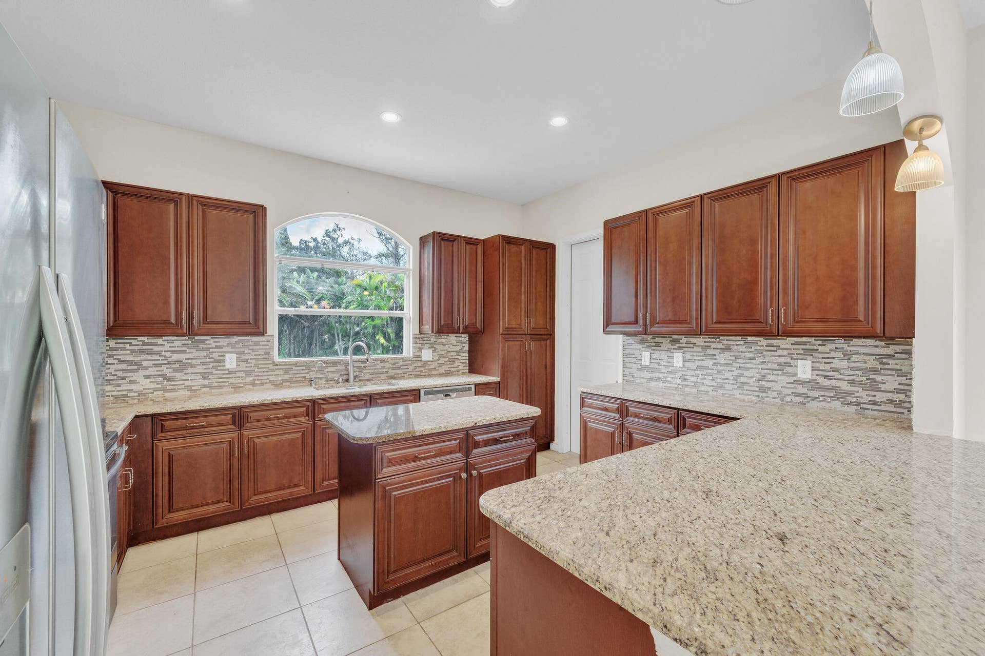 16785 81st Lane N, Loxahatchee, FL 33470 6 Kitchn (2)
