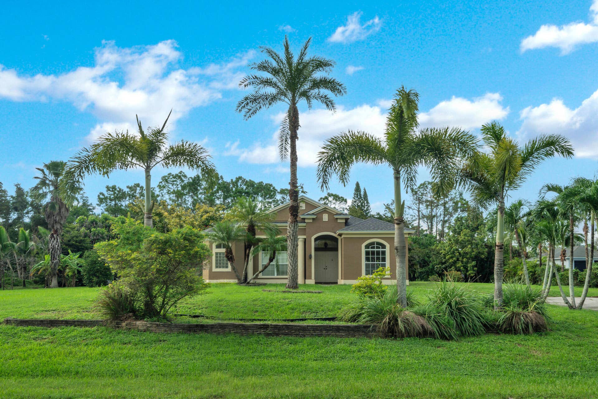 16785 81st Lane N, Loxahatchee, FL 33470 1 Exterior Front (01)