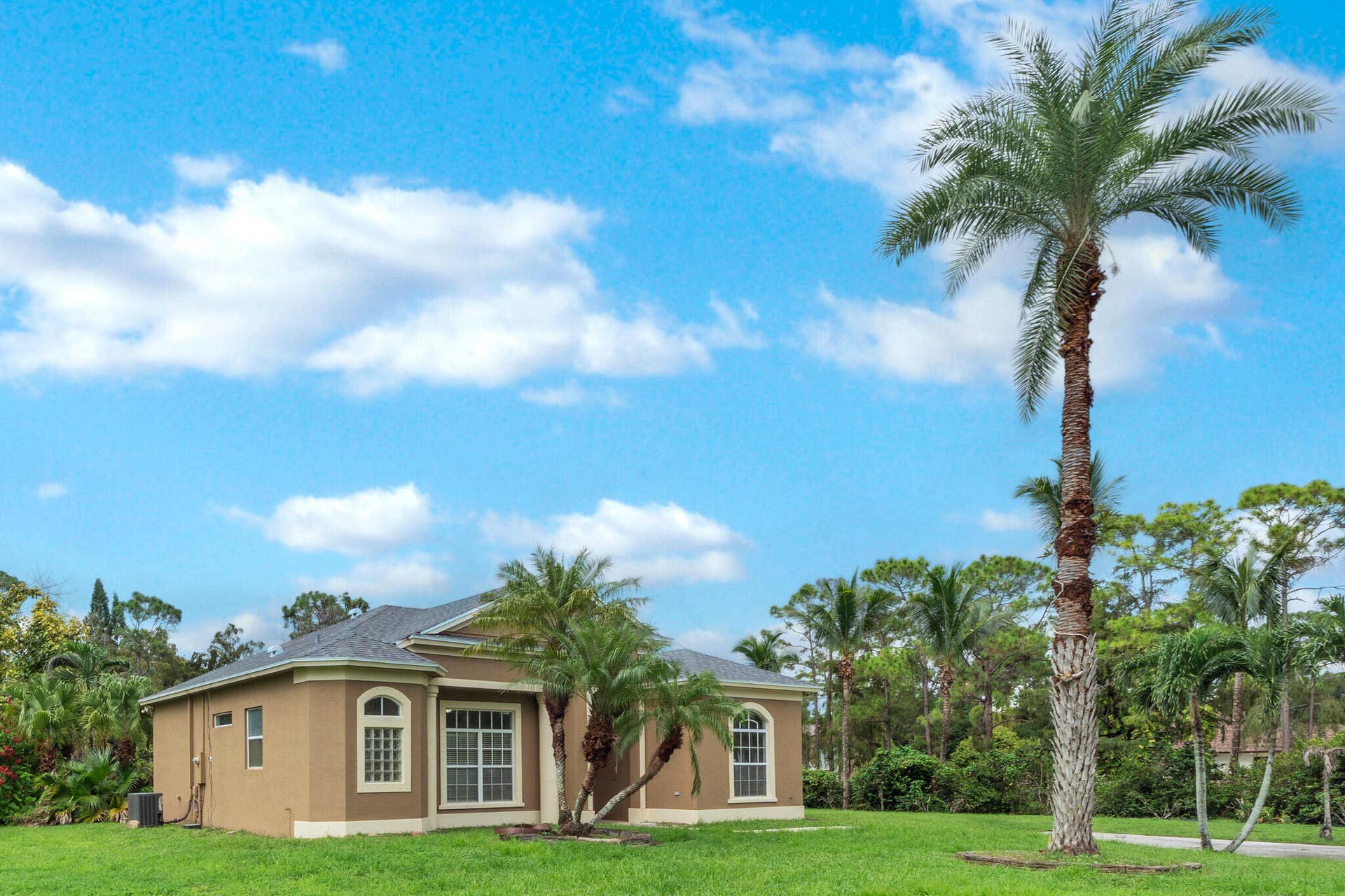 16785 81st Lane N, Loxahatchee, FL 33470 23 Exterior Front