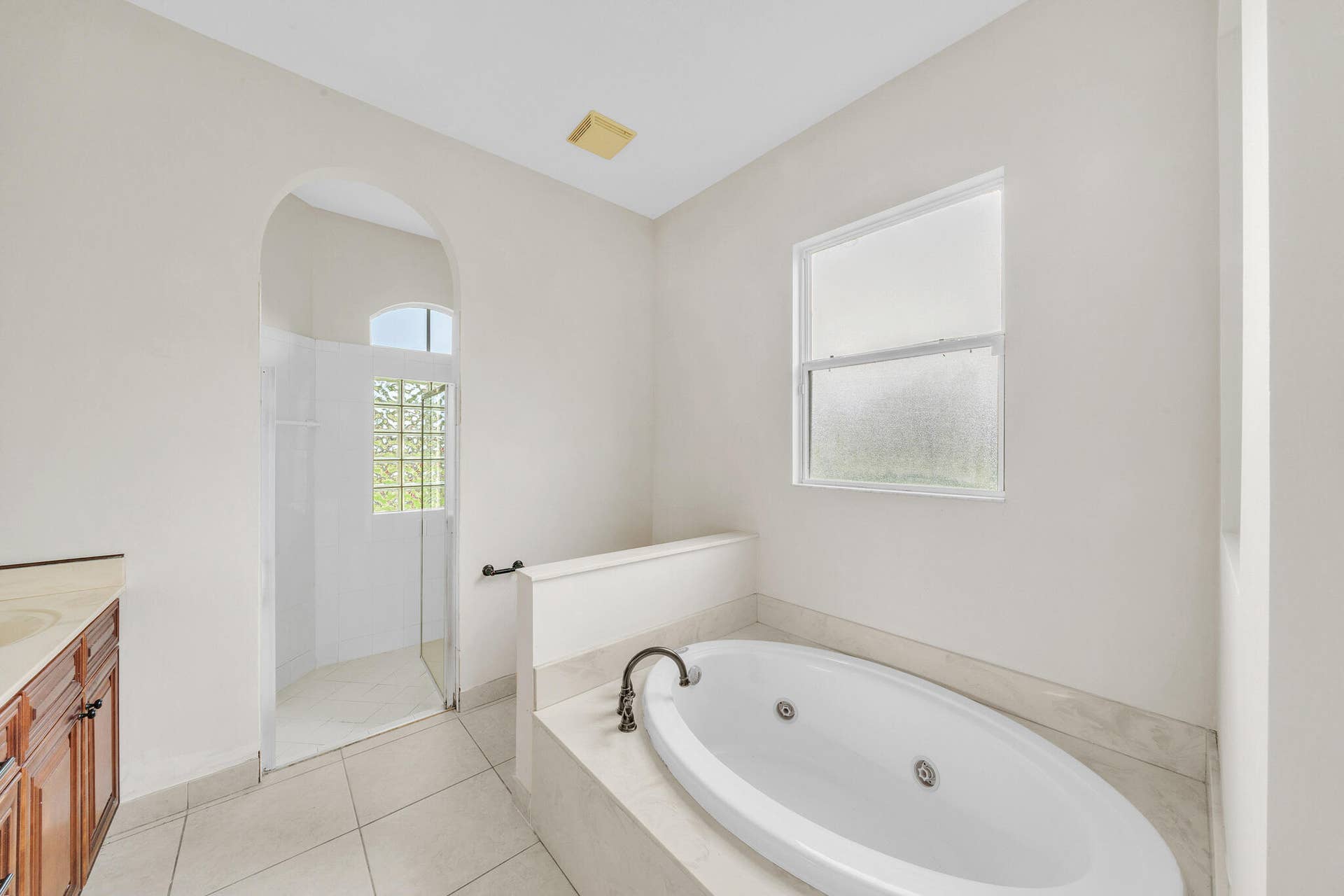 16785 81st Lane N, Loxahatchee, FL 33470 11 Primary Bathroom (1)