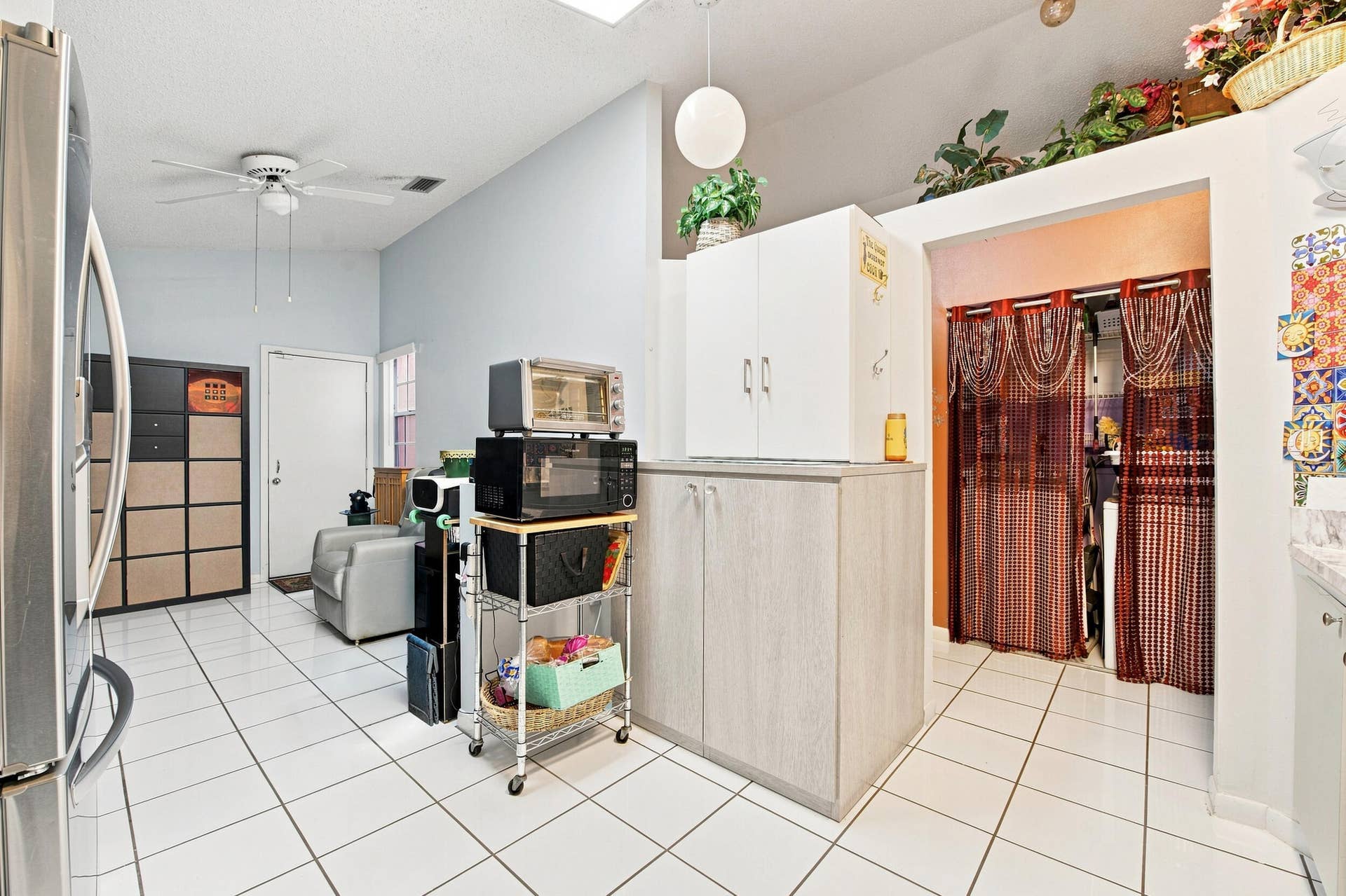 3680 Marlberry Lane, Miramar, FL 33025 Kitchen & Bonus Space