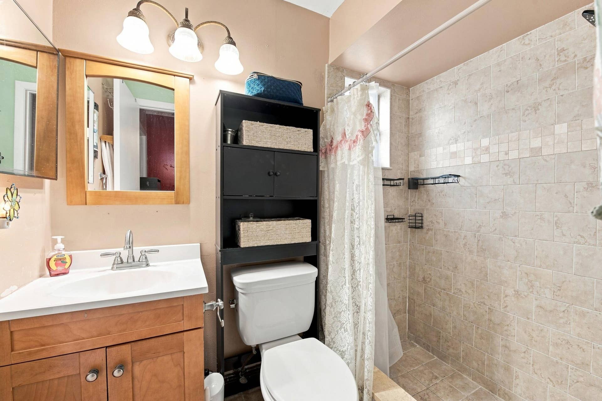3680 Marlberry Lane, Miramar, FL 33025 Secondary Bathroom