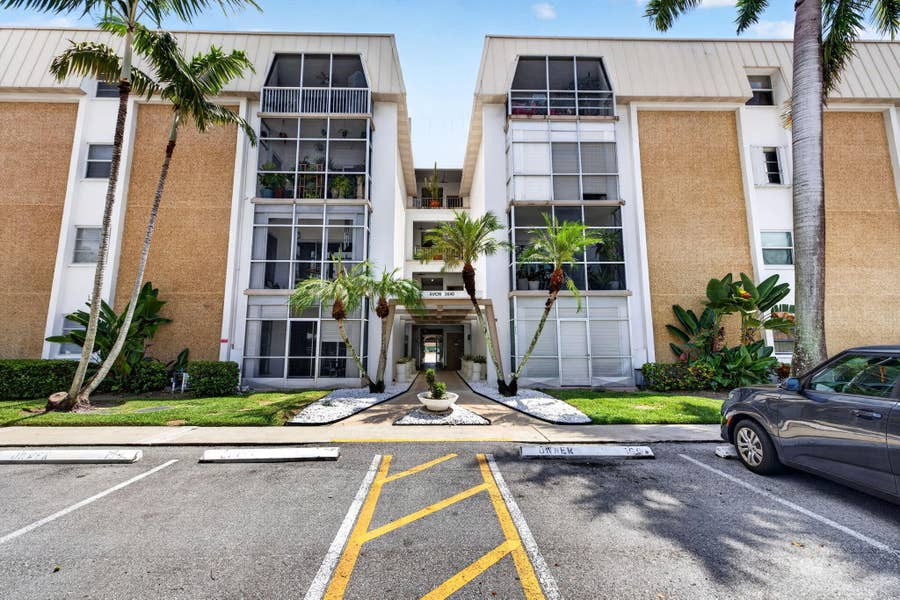 Property photo for 3040 NE 16th Avenue, #110, Oakland Park, FL