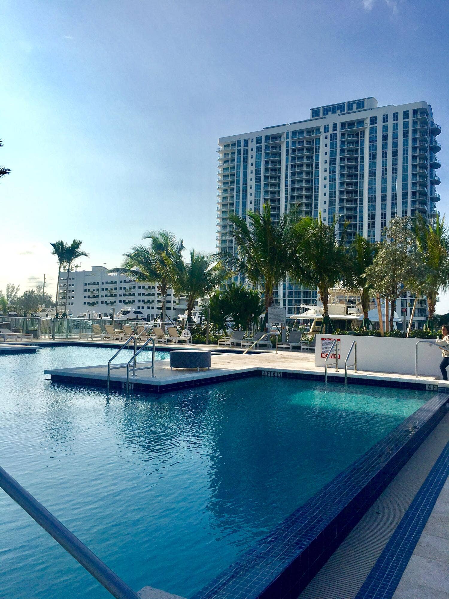 17111 BISCAYNE Boulevard, #1903, North Miami Beach, FL 33160 IMG_0355