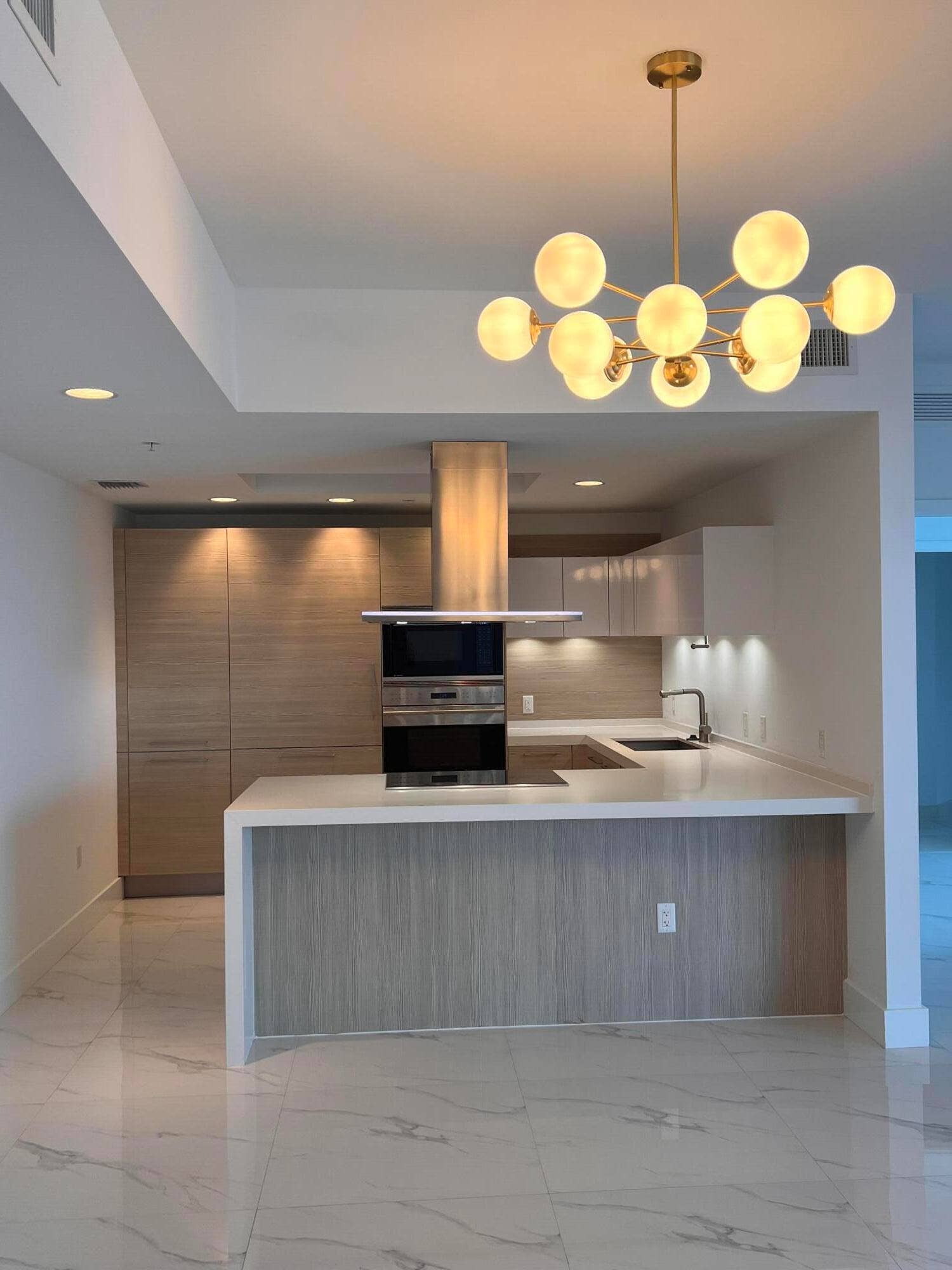 17111 BISCAYNE Boulevard, #1903, North Miami Beach, FL 33160 IMG_3057