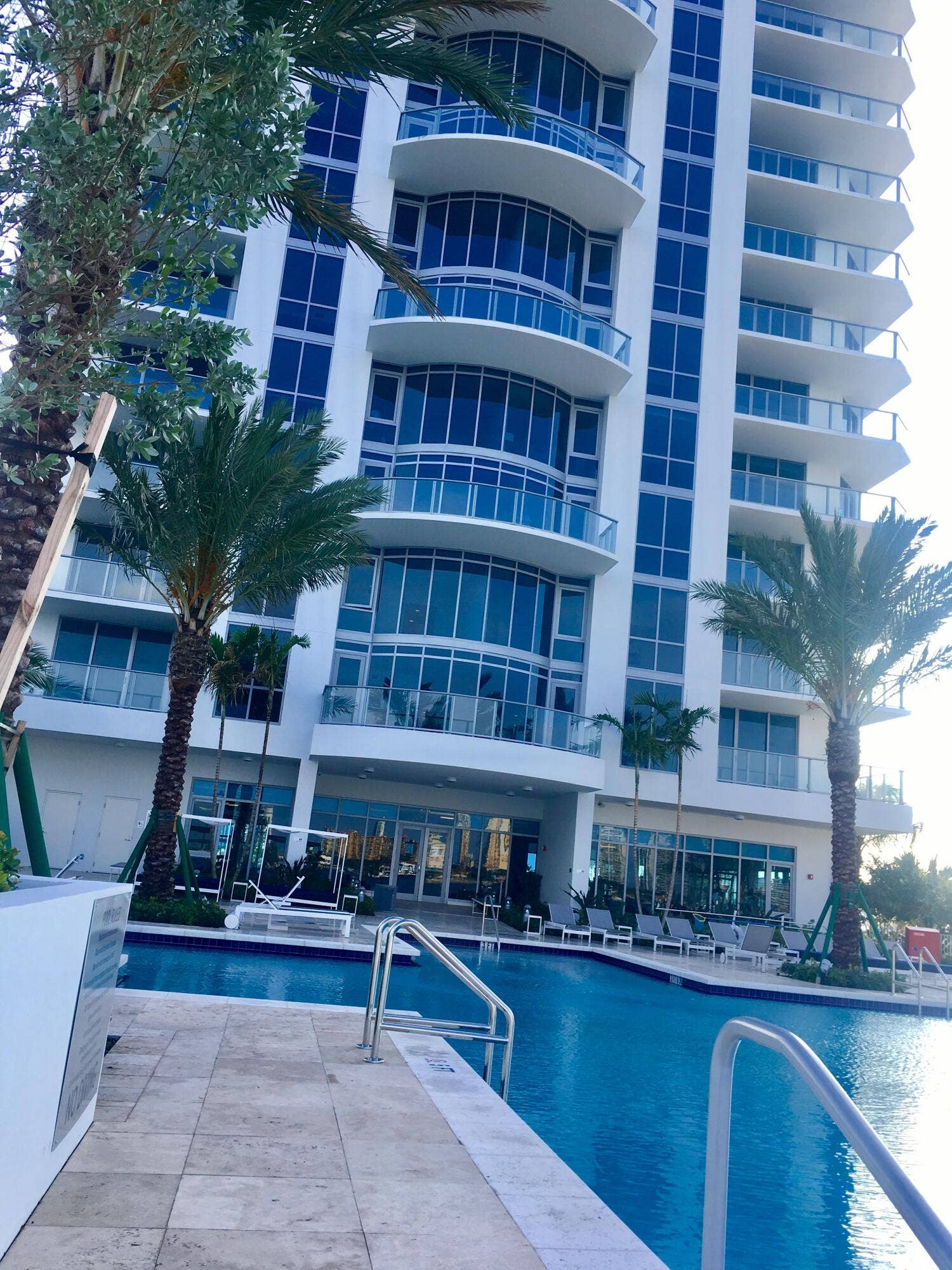 17111 BISCAYNE Boulevard, #1903, North Miami Beach, FL 33160 IMG_0356