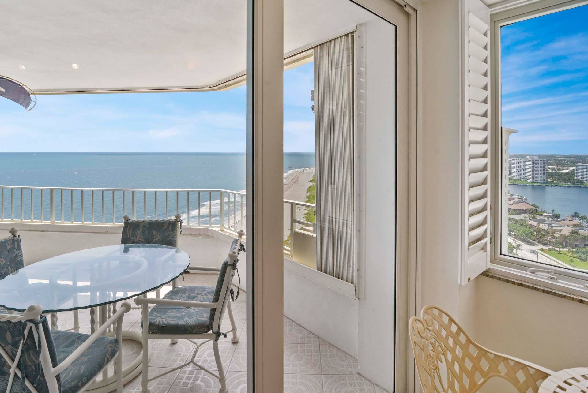 500 S Ocean Boulevard, #2204, Boca Raton, FL 33432 Breakfast Nook