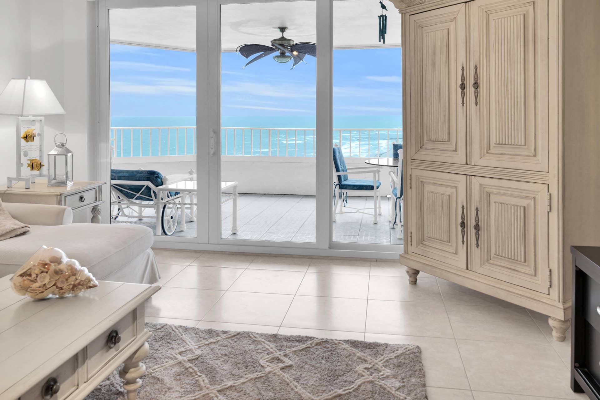500 S Ocean Boulevard, #2204, Boca Raton, FL 33432 Living