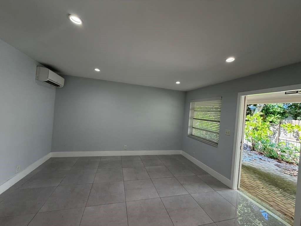 820 N Victoria Park Road, #3, Fort Lauderdale, Fort Lauderdale, FL 33304 Photo 3