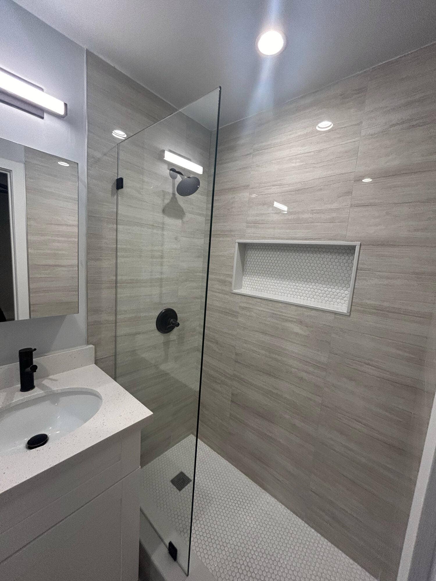 820 N Victoria Park Road, #5, Fort Lauderdale, Fort Lauderdale, FL 33304 IMG_4505