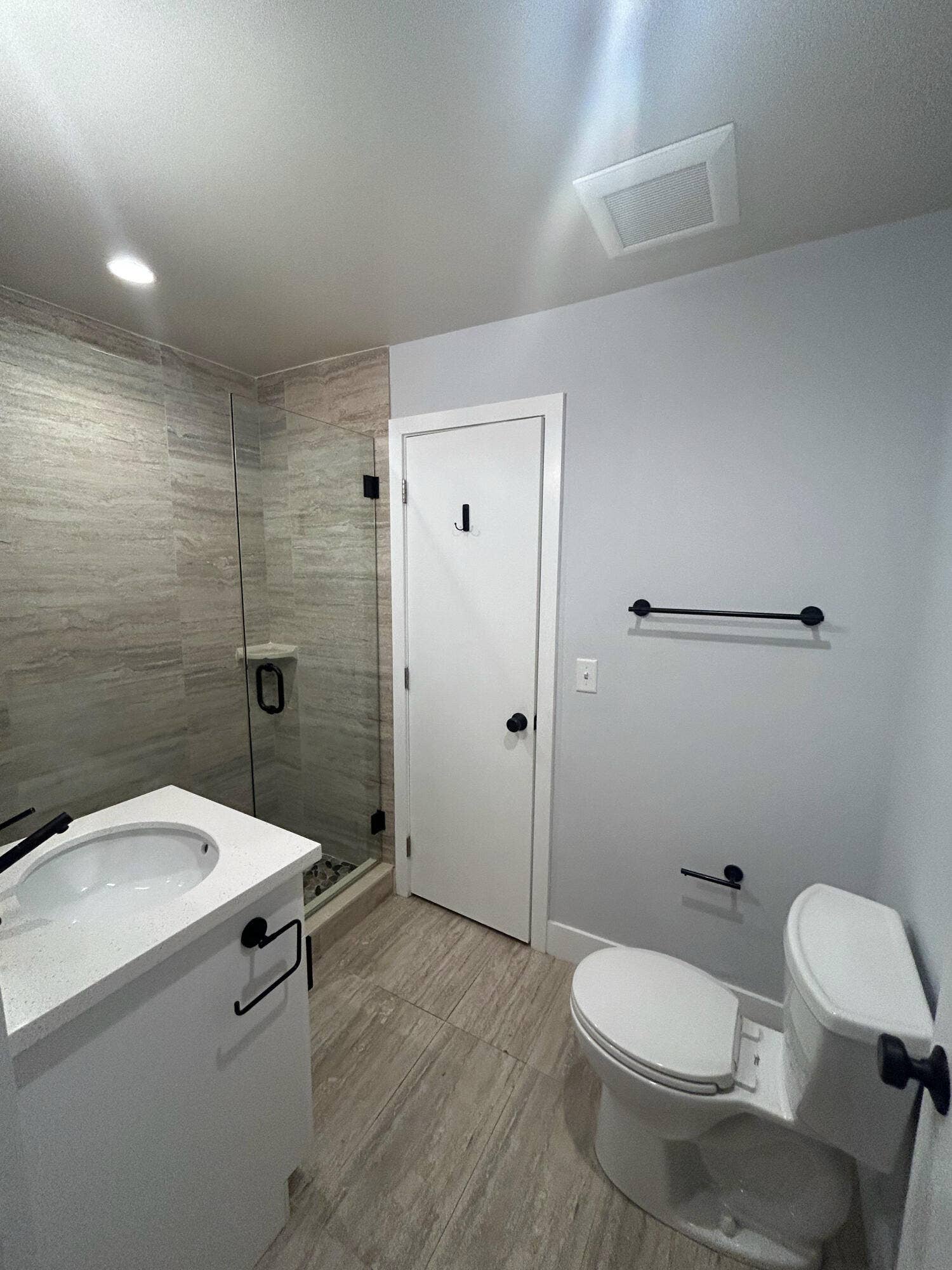 820 N Victoria Park Road, #5, Fort Lauderdale, Fort Lauderdale, FL 33304 IMG_4509
