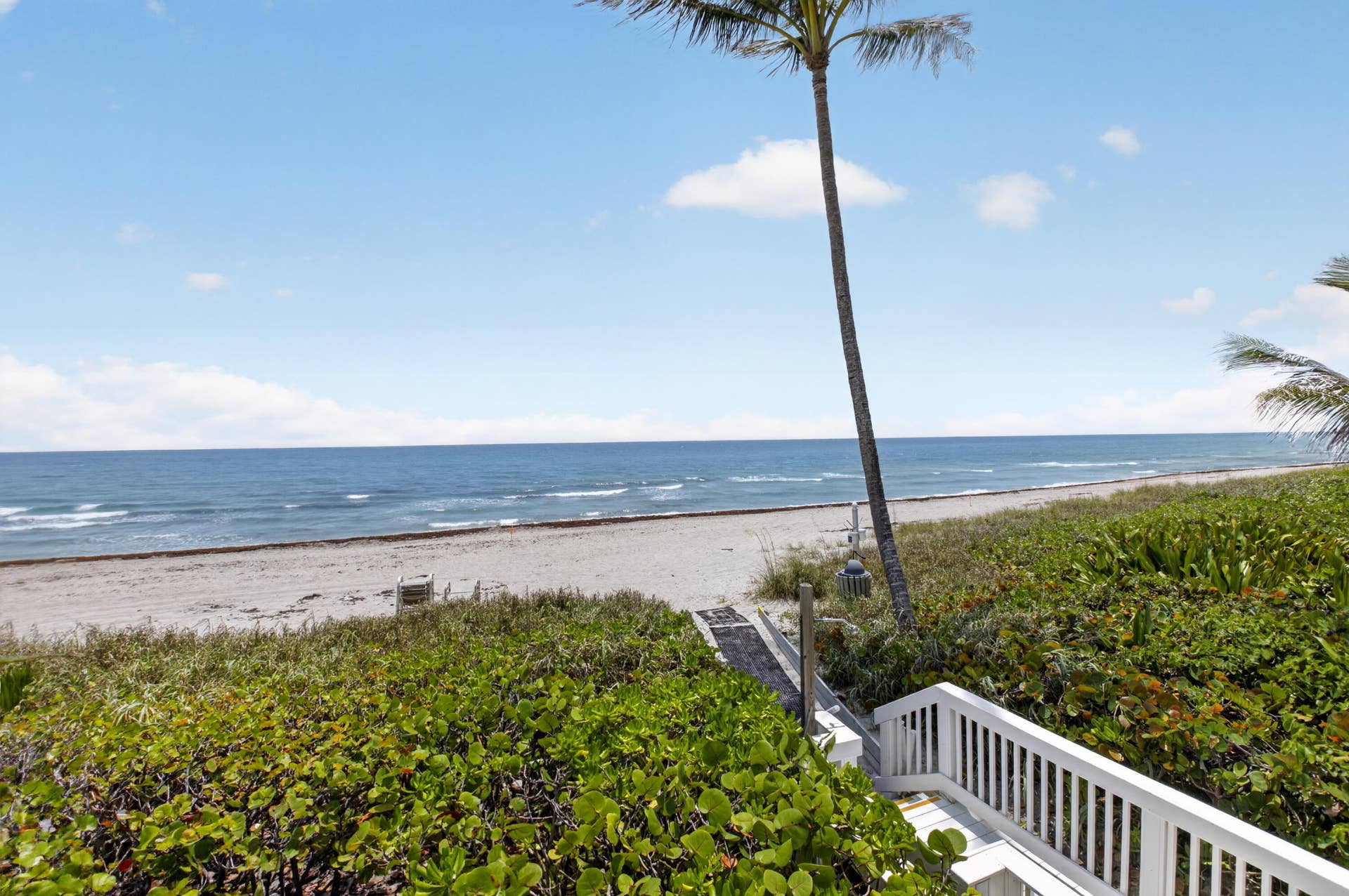 2917 S Ocean Boulevard, #902, Highland Beach, FL 33487 DSC_9572