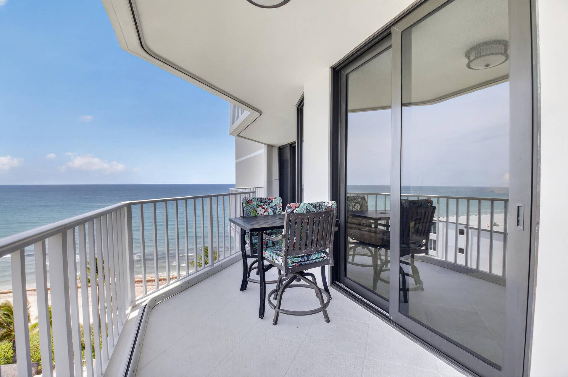 2917 S Ocean Boulevard, #902, Highland Beach, FL 33487 DSC_9487