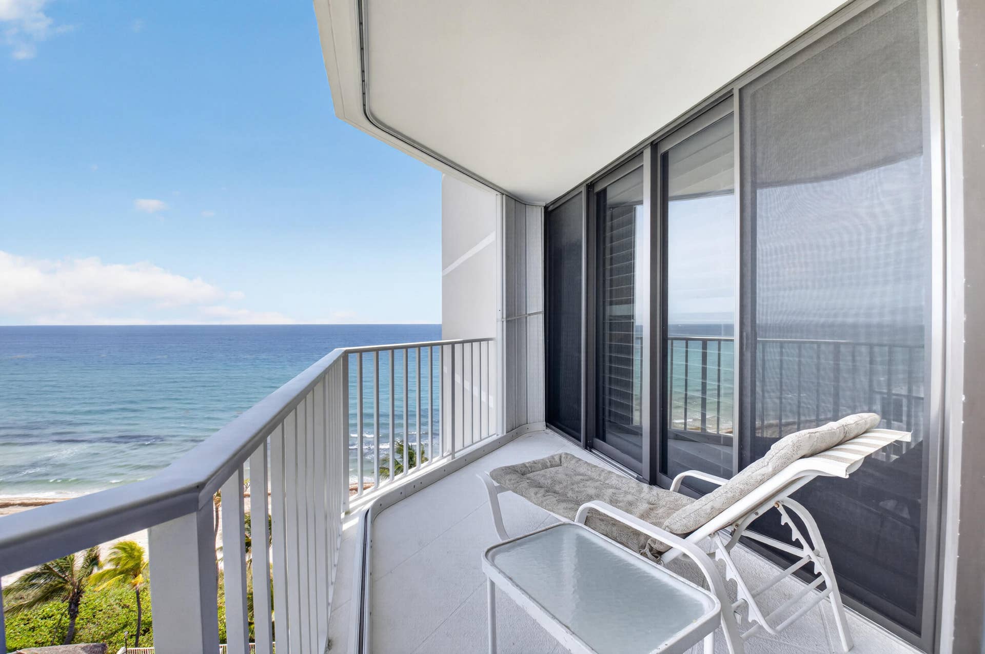 2917 S Ocean Boulevard, #902, Highland Beach, FL 33487 DSC_9492