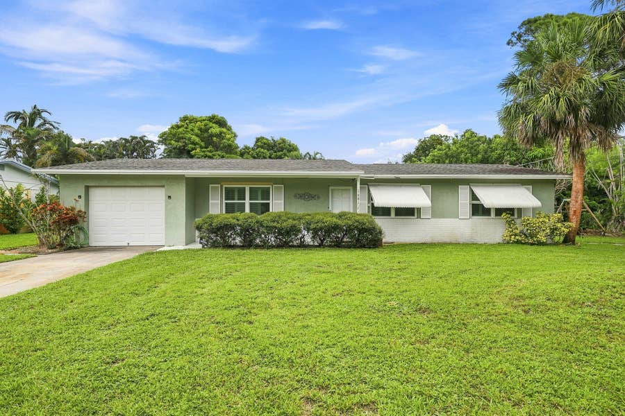Property photo for 1681 SE 14TH Street, Stuart, FL