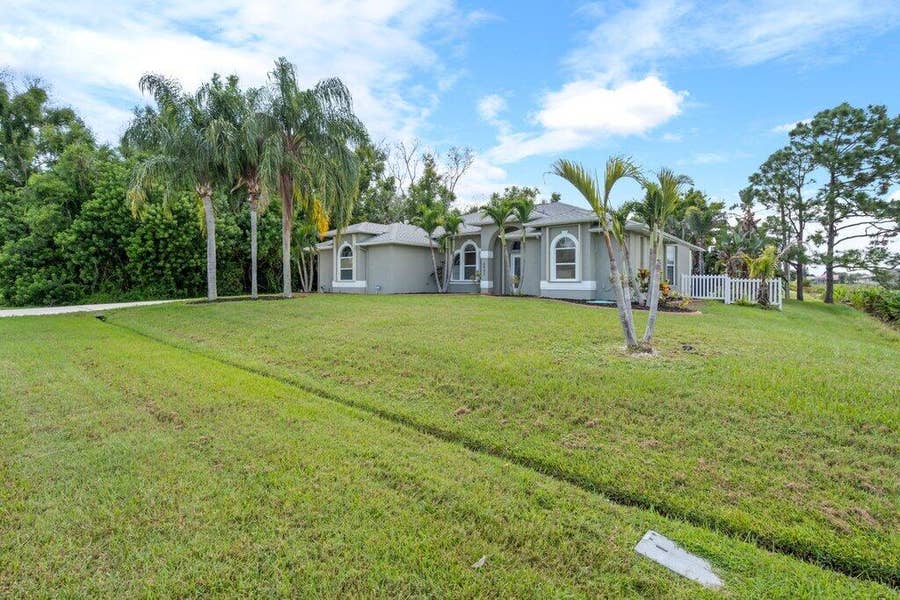 Property photo for 6862 NW Jorgensen Road, Port St Lucie, FL
