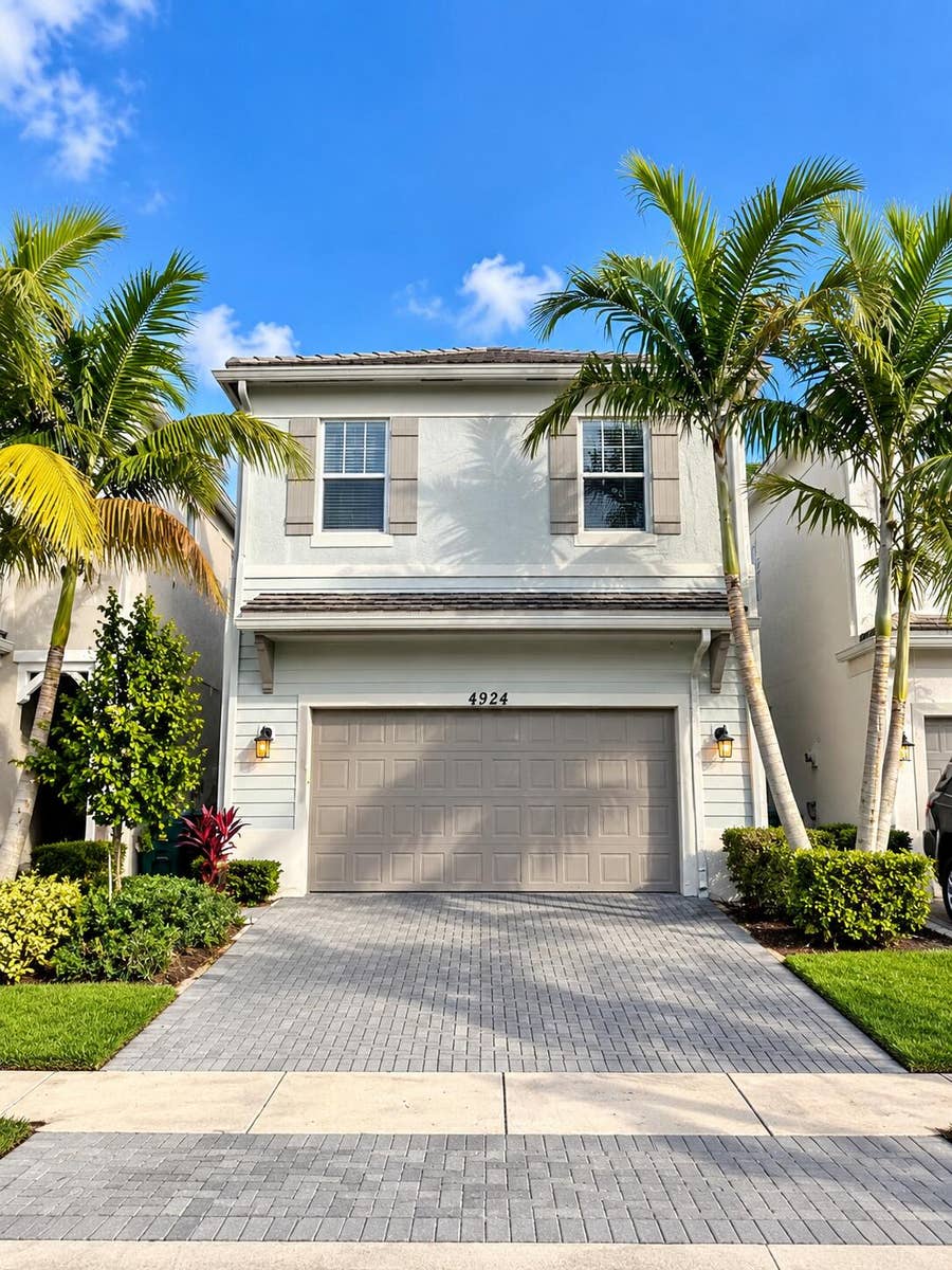 Property photo for 4924 NW 48th Terrace, Tamarac, FL