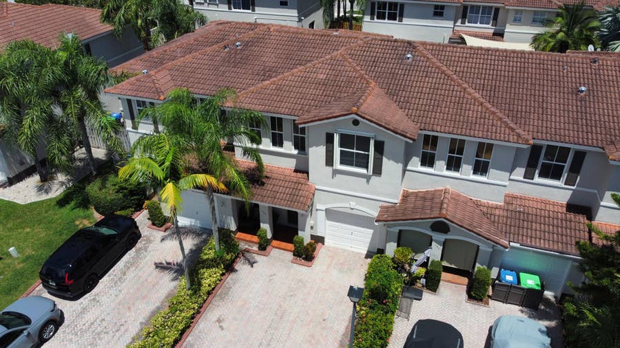 Property photo for 135 RIVERWALK Circle, Sunrise, FL