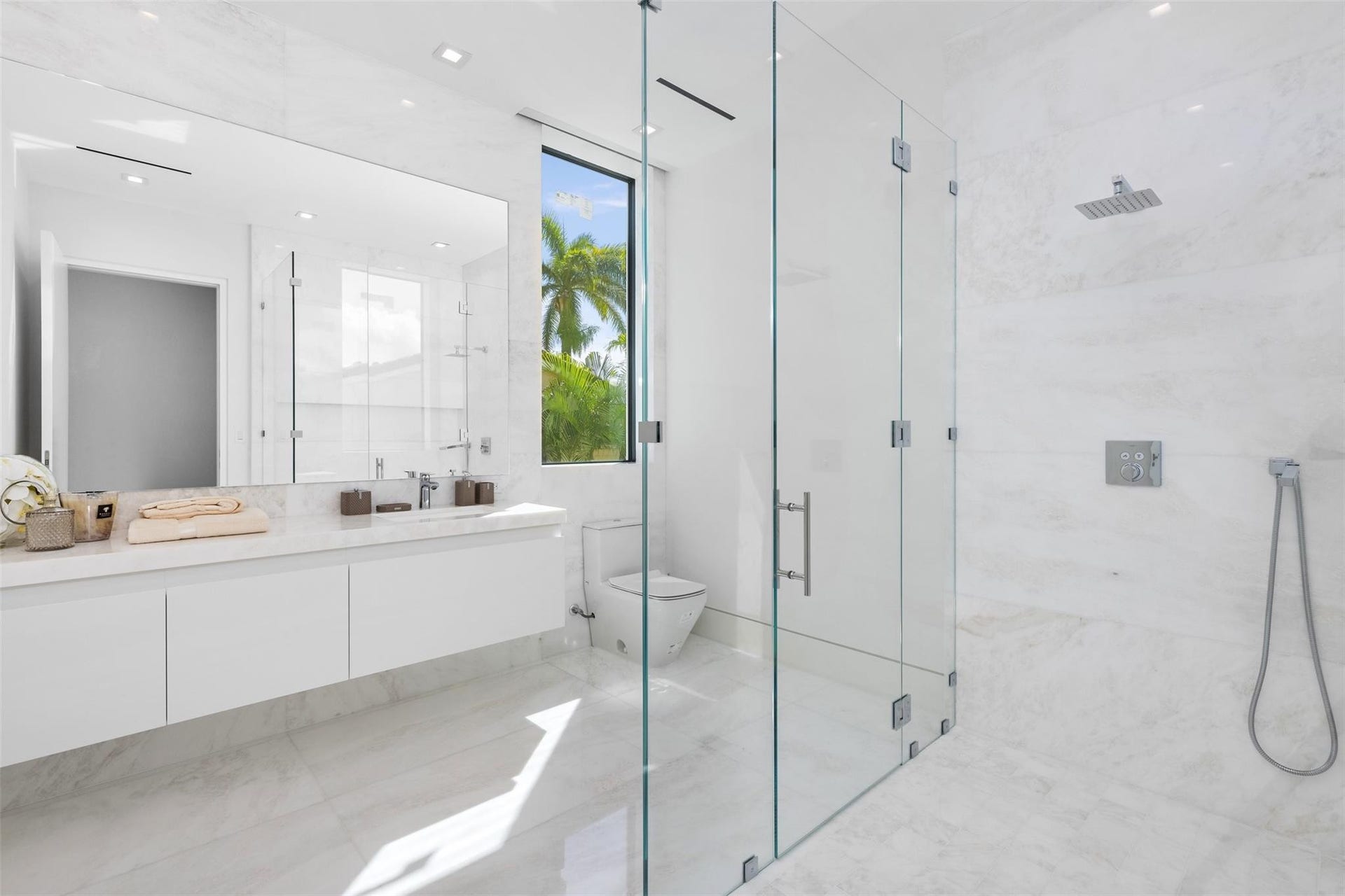 68 ISLA BAHIA Drive, Fort Lauderdale, FL 33316 Photo 62