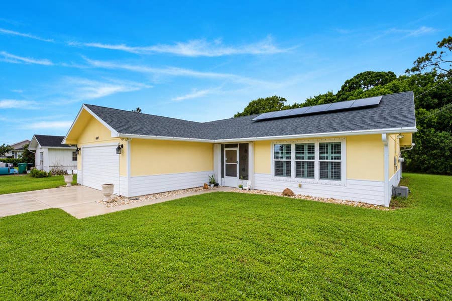 Property photo for 6007 Raintree Trail, Fort Pierce, FL