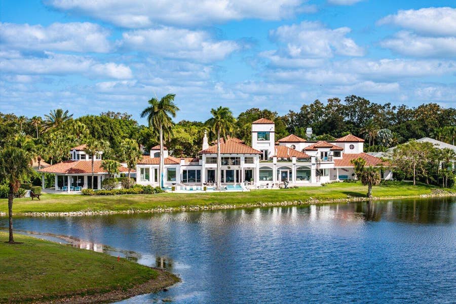 Property photo for 13101 Monet Lane, Palm Beach Gardens, FL