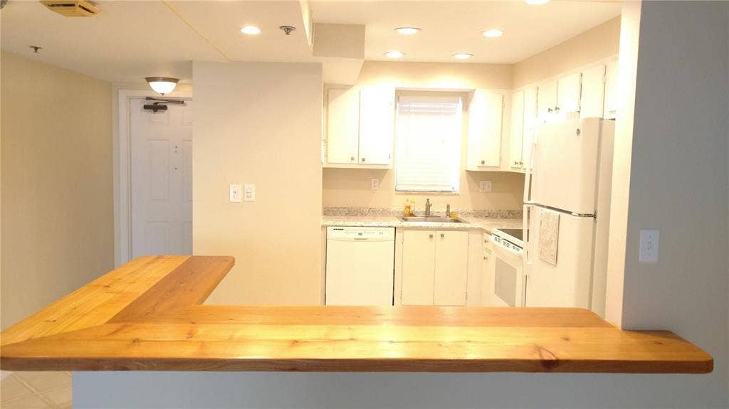 3100 W ROLLING HILLS Circle, #502, Davie, Davie, FL 33328 GetMedia3