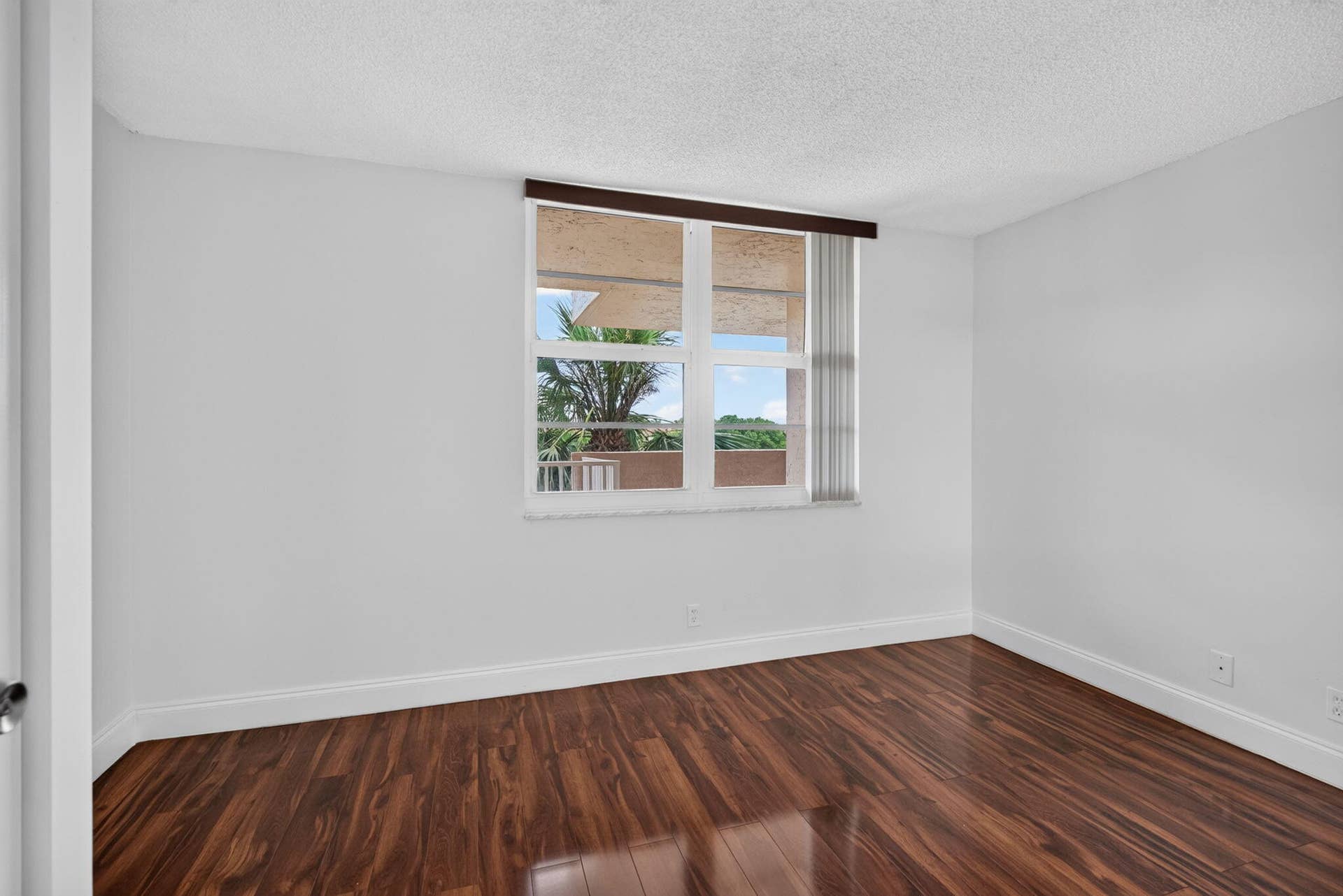 250 Jacaranda Drive, #411, Plantation, FL 33324 14 Second Bedroom