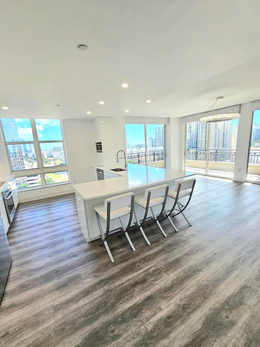 Property photo for 550 OKEECHOBEE Boulevard, #1402, West Palm Beach, FL