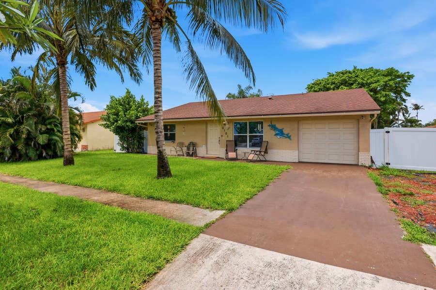 Property photo for 6101 CARTHAGE Circle S, Lake Worth, FL