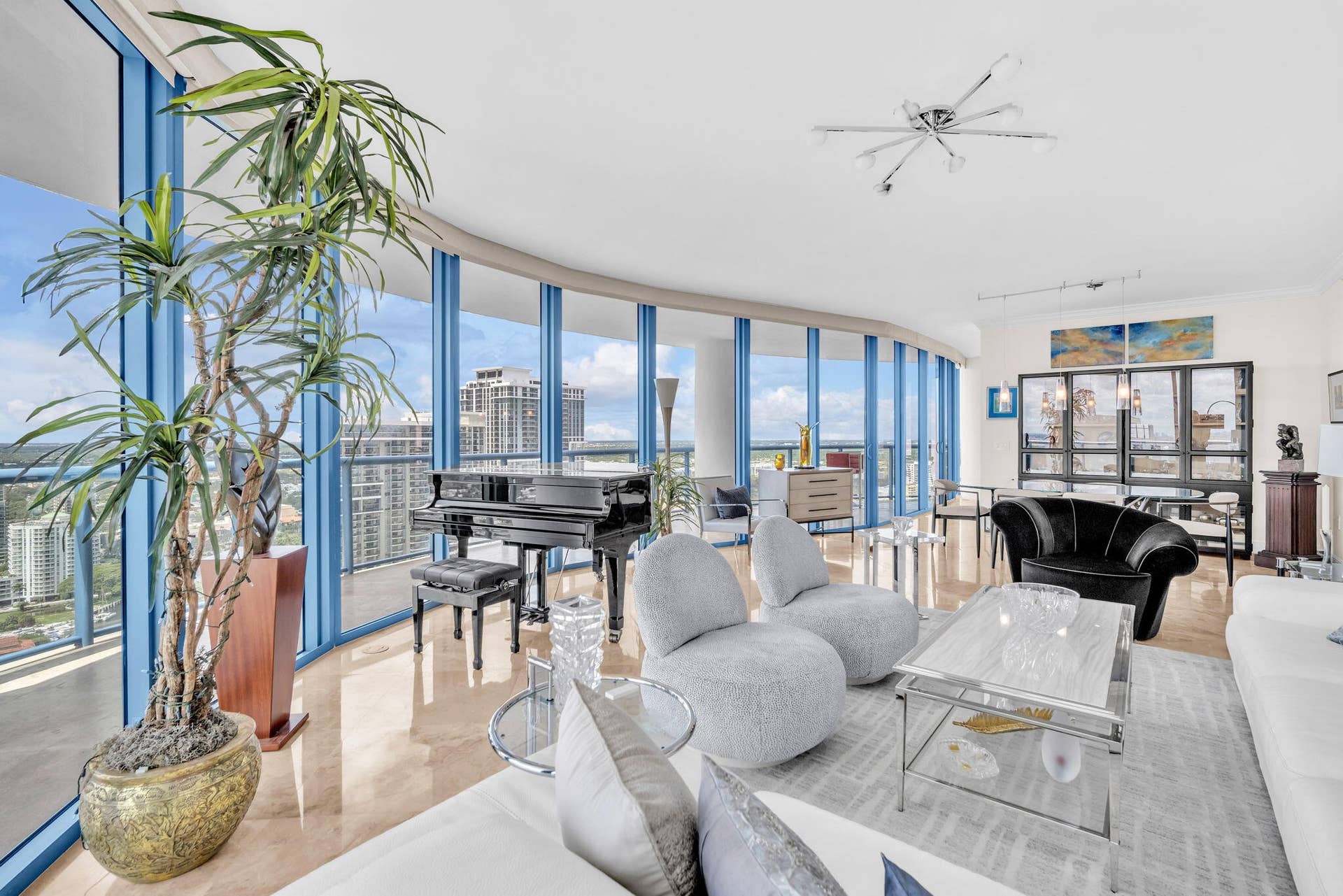 333 LAS OLAS Way, #3502, Fort Lauderdale, FL 33301 liv_5312