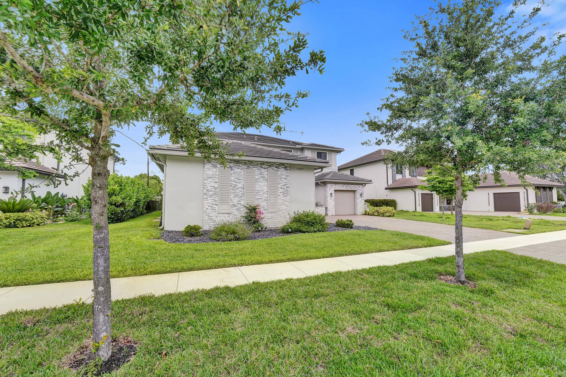 13025 ADDILYN Court, Davie, FL 33325 DSC08244