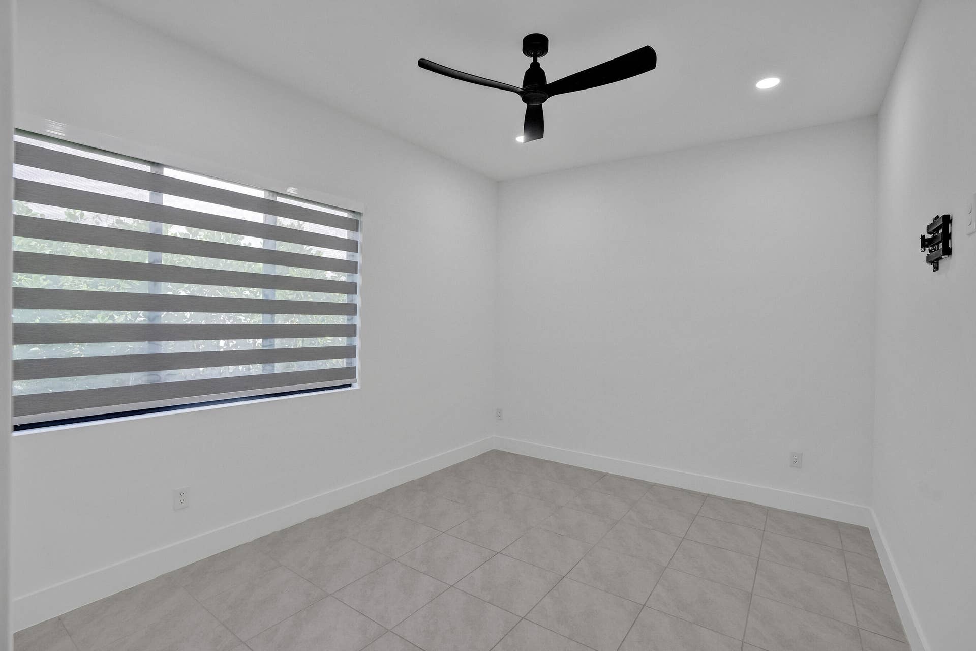 13025 ADDILYN Court, Davie, FL 33325 DSC01919