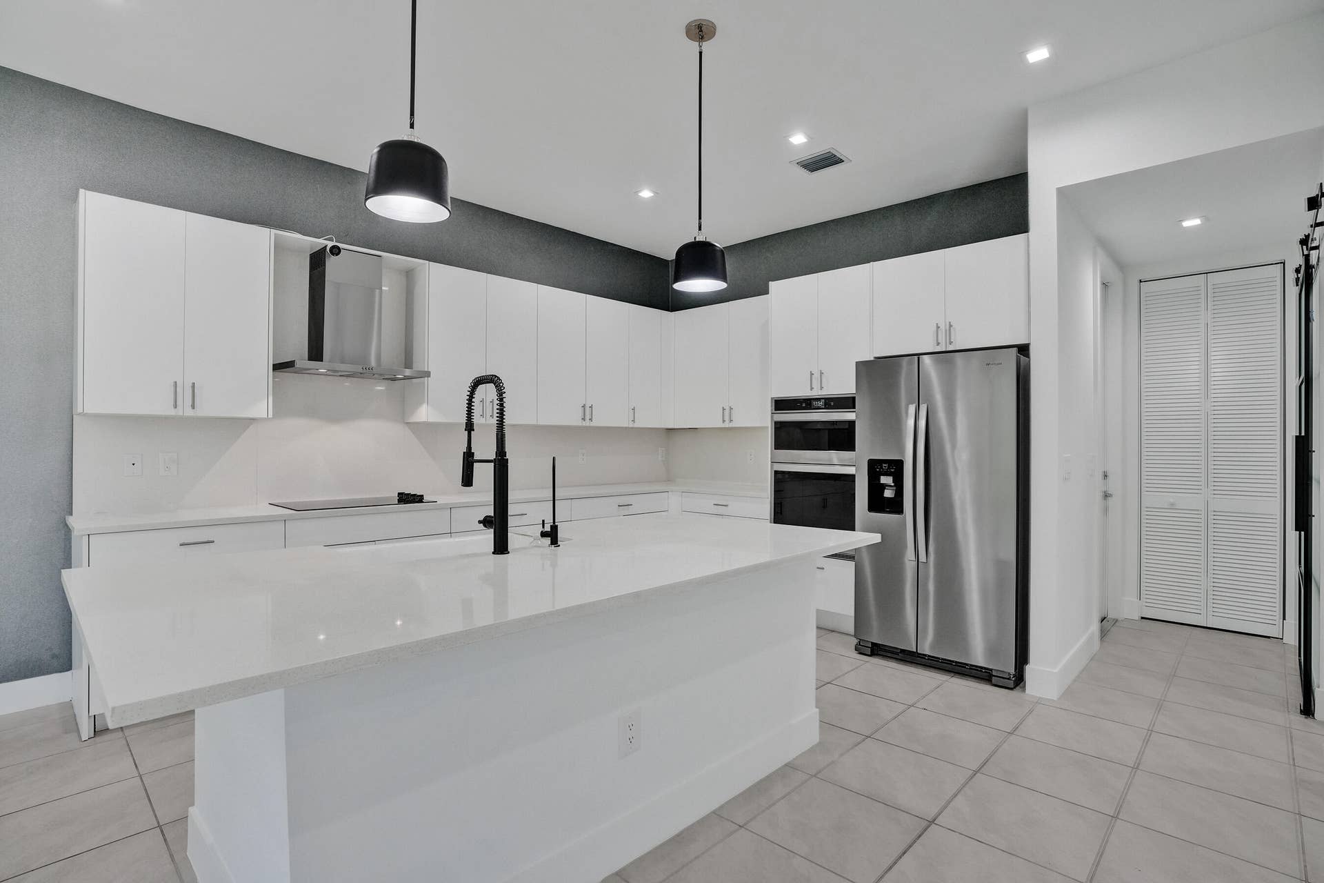 13025 ADDILYN Court, Davie, FL 33325 DSC01946