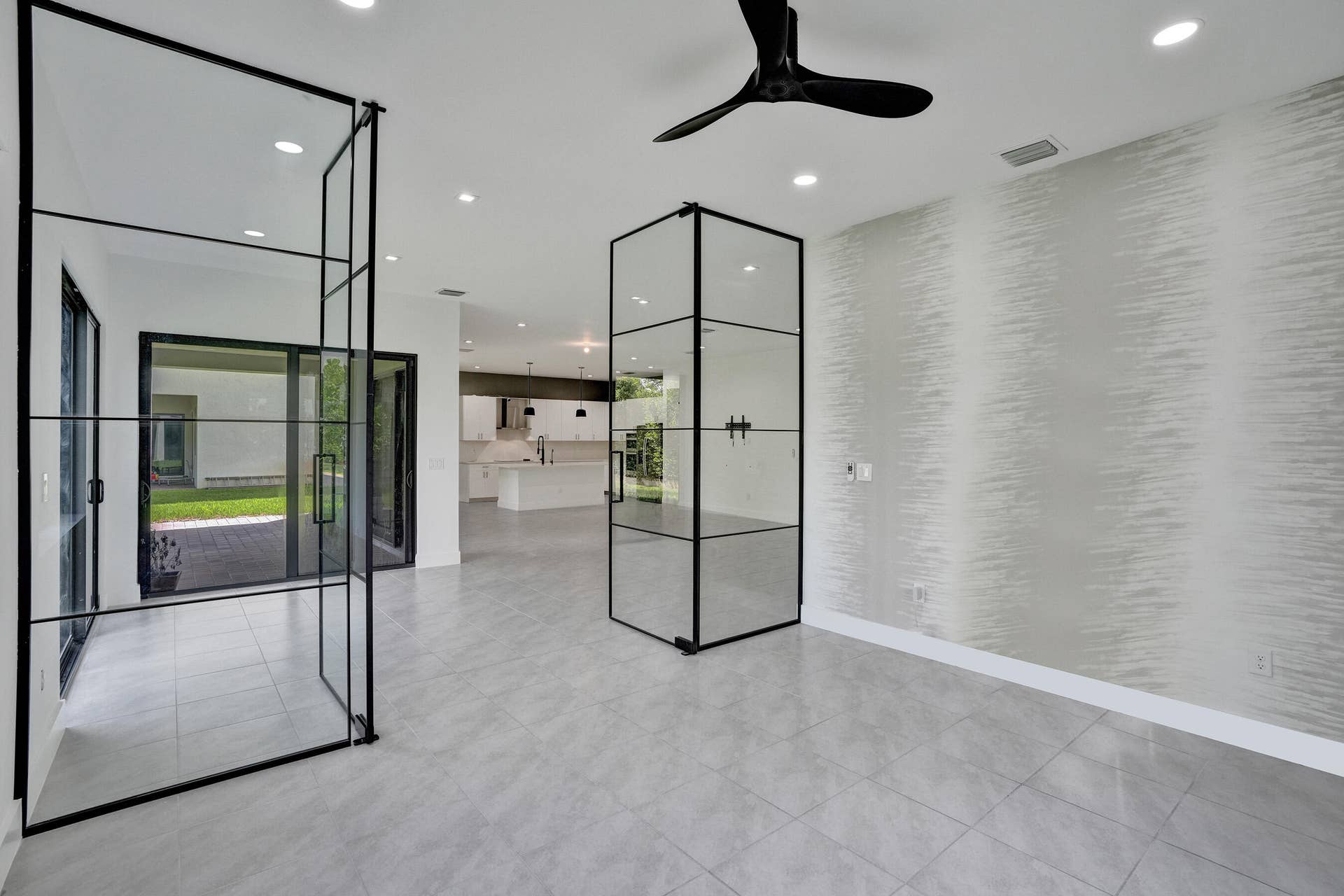 13025 ADDILYN Court, Davie, FL 33325 DSC01940