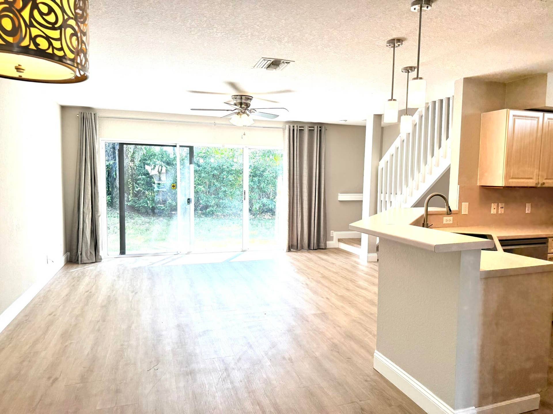 LIVING ROOM & DINING ROOM