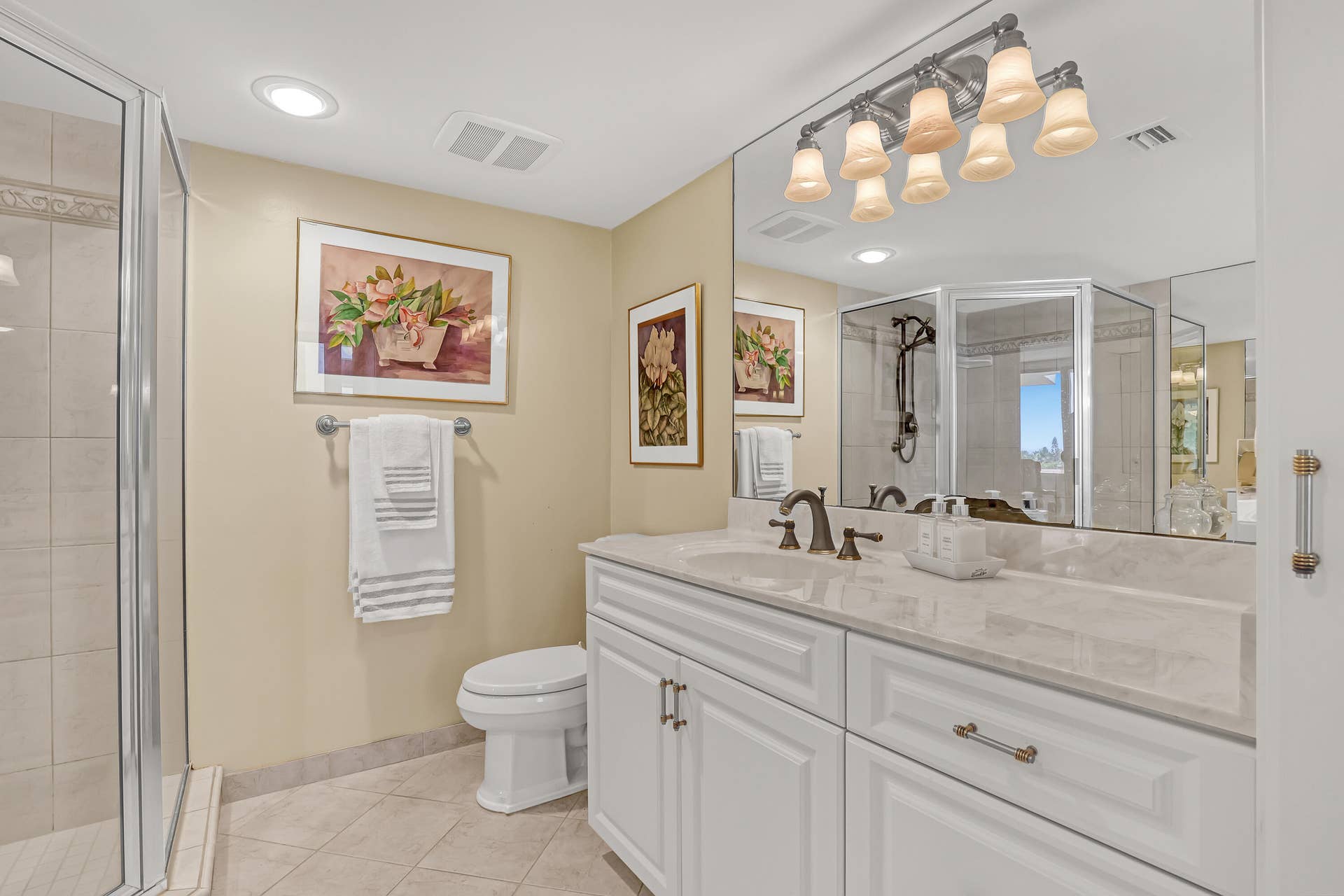 4200 N OCEAN Drive, #2-403, Singer Island, FL 33404 Primary Bath