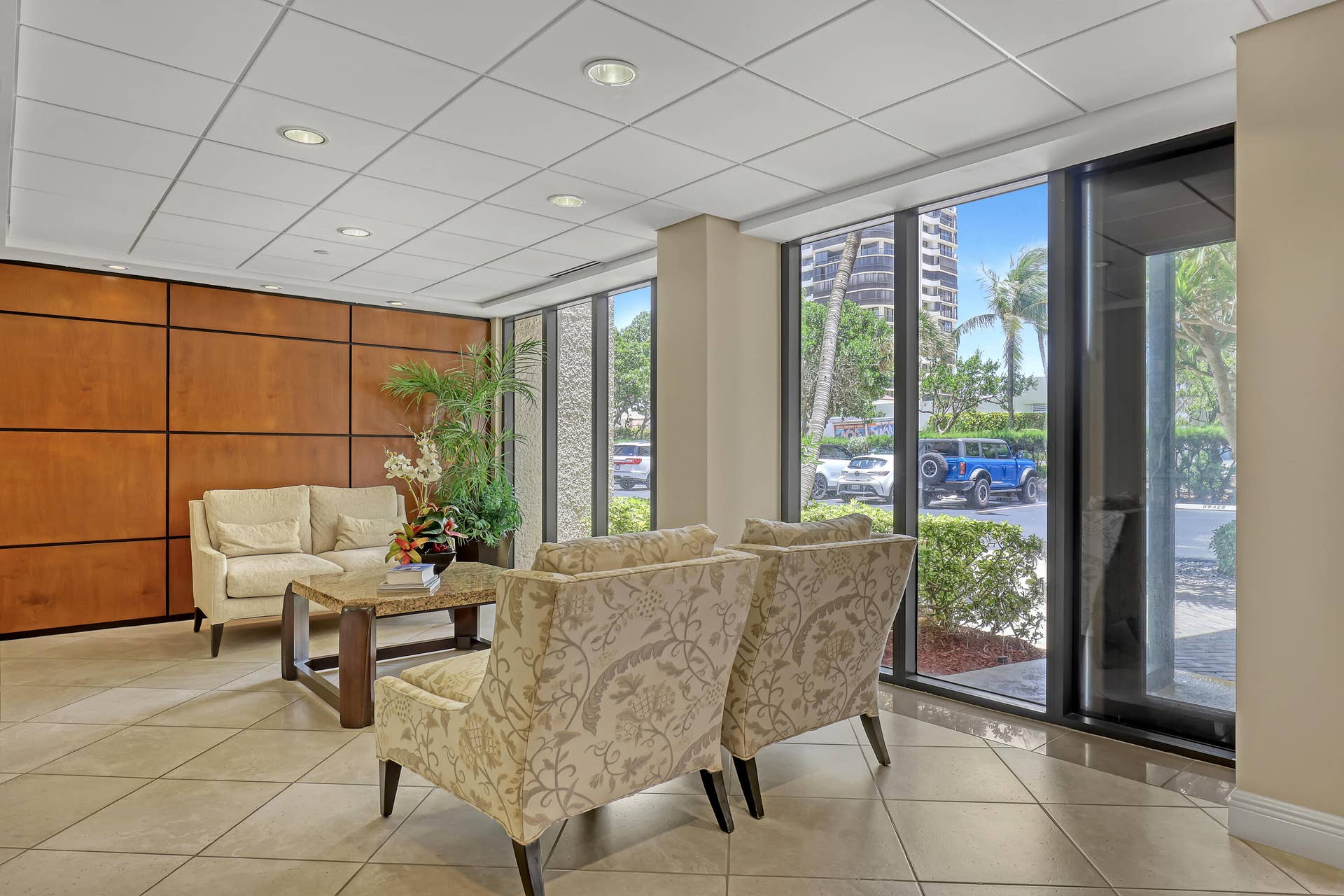 4200 N OCEAN Drive, #2-403, Singer Island, FL 33404 Lobby