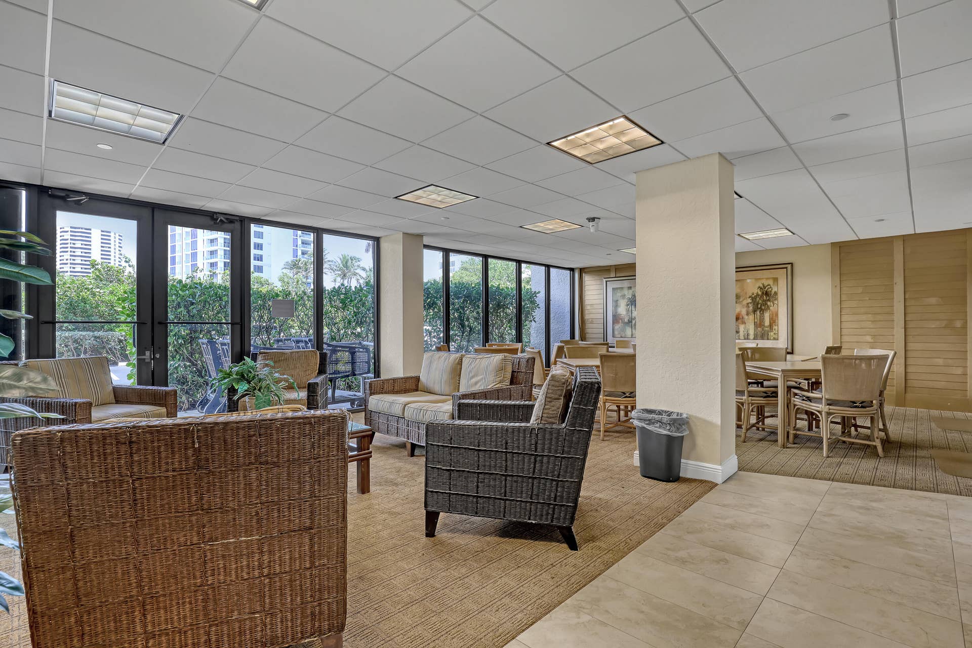 4200 N OCEAN Drive, #2-403, Singer Island, FL 33404 Community Room