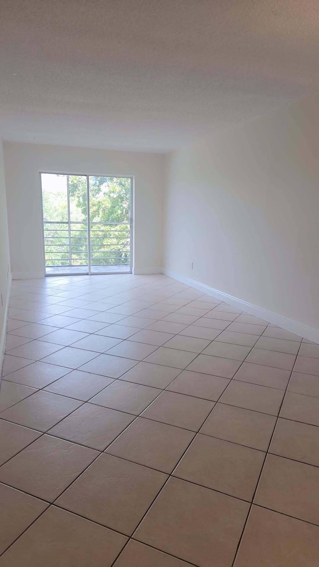 4121 STIRLING Road, #404, Dania, Dania Beach, FL 33314 OAKS404#10