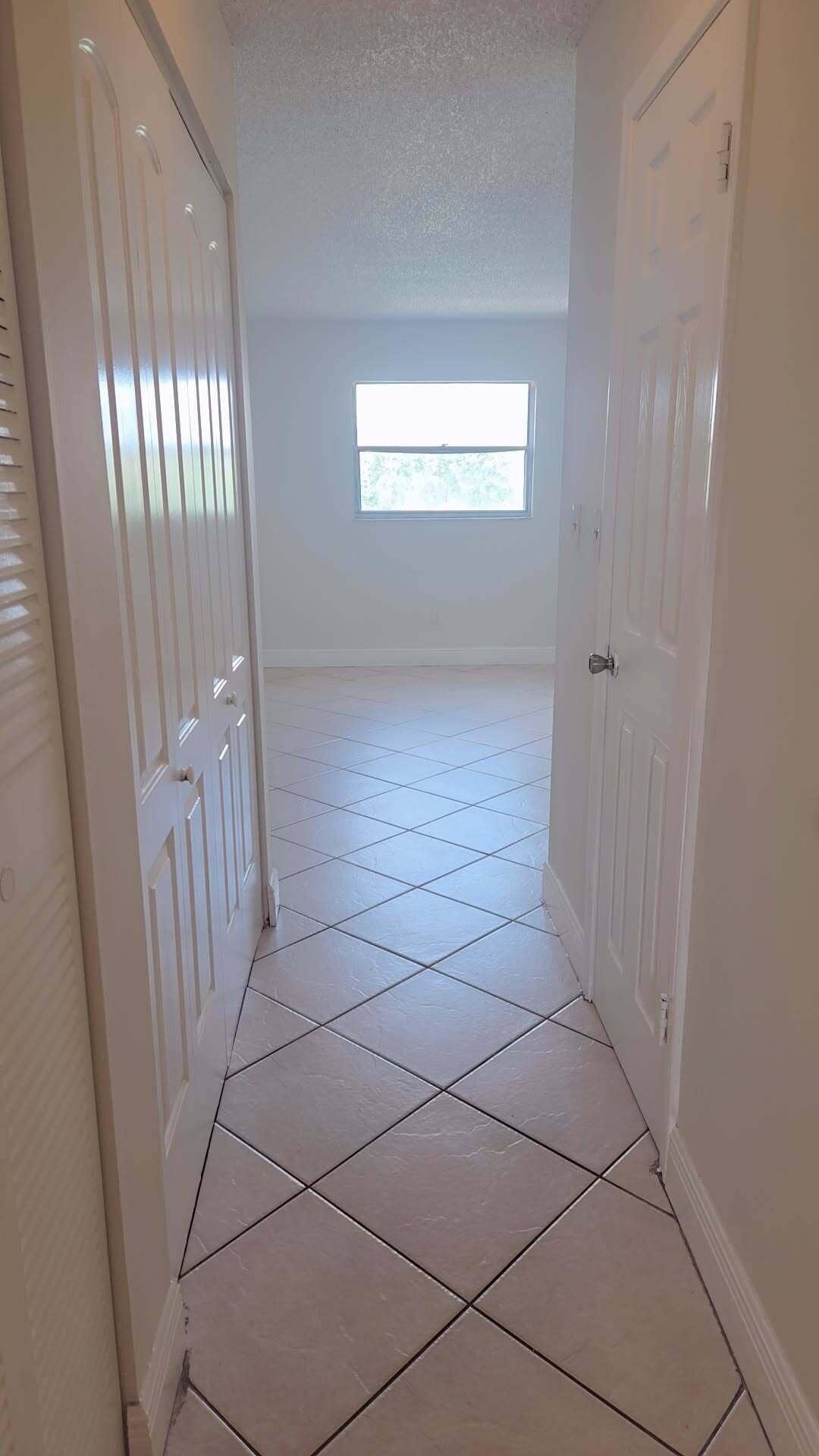 4121 STIRLING Road, #404, Dania, Dania Beach, FL 33314 OAKS404#16