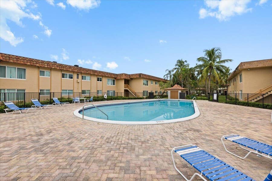 Property photo for 2531 NW 39th Terrace, #202, Lauderdale Lakes, FL