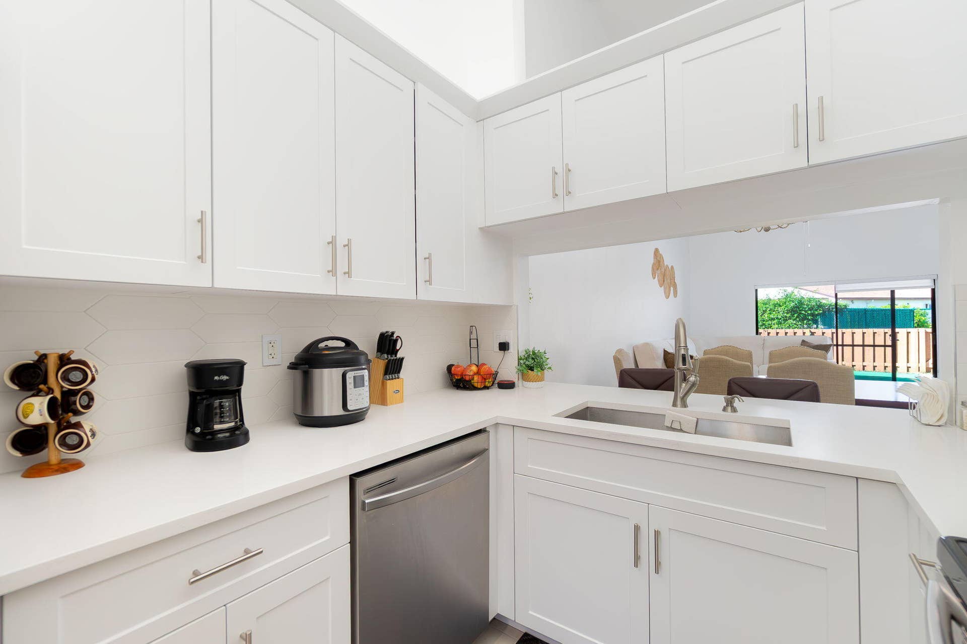 1250 PARKSIDE GREEN Drive, #B, Greenacres, FL 33415 7-web-or-mls-DSC08748