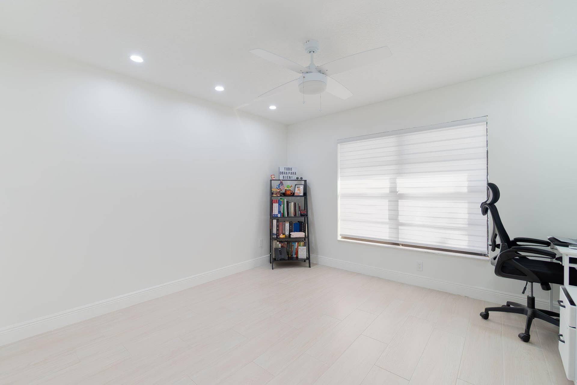 1250 PARKSIDE GREEN Drive, #B, Greenacres, FL 33415 9-web-or-mls-DSC08760