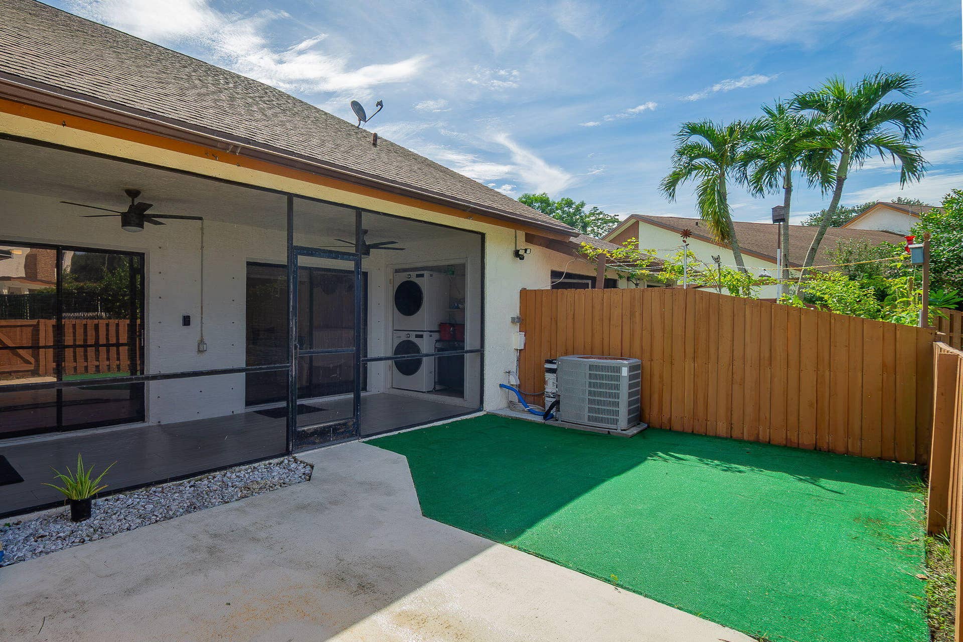 1250 PARKSIDE GREEN Drive, #B, Greenacres, FL 33415 27-web-or-mls-DSC08806